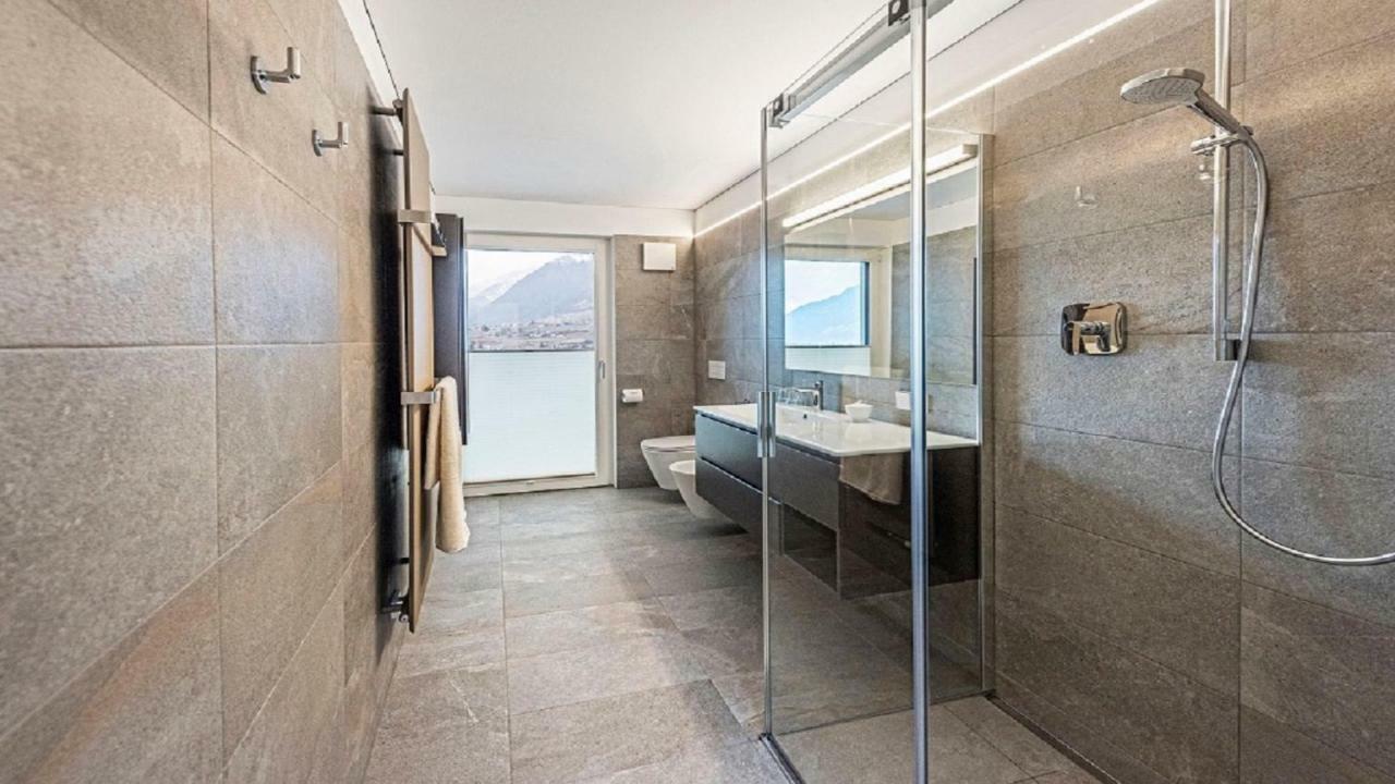 Penthouse Skygarden Apartment Schenna Exterior foto